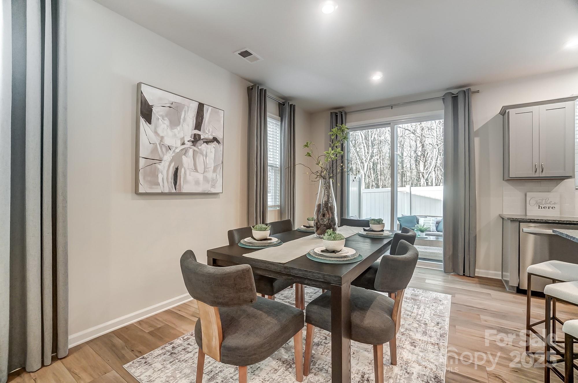 Arbor Chase - Residential