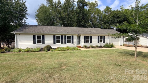 Photo of 2500 Jacobs Road, Gastonia, NC 28054 (MLS # 4429275)