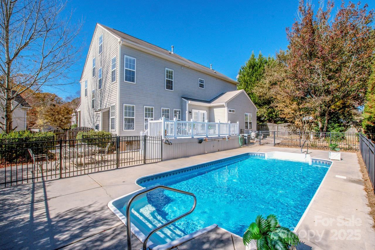 2344 Smith Cove Road