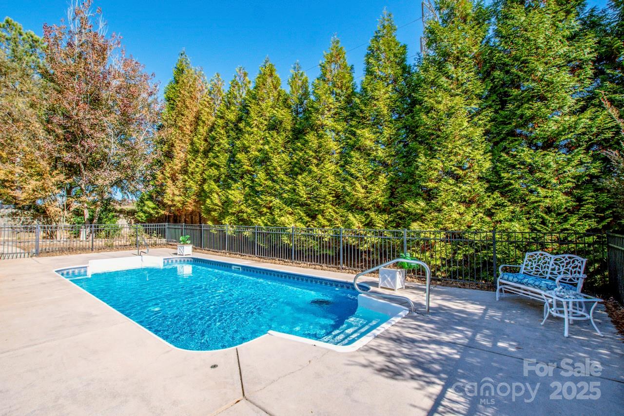 2344 Smith Cove Road