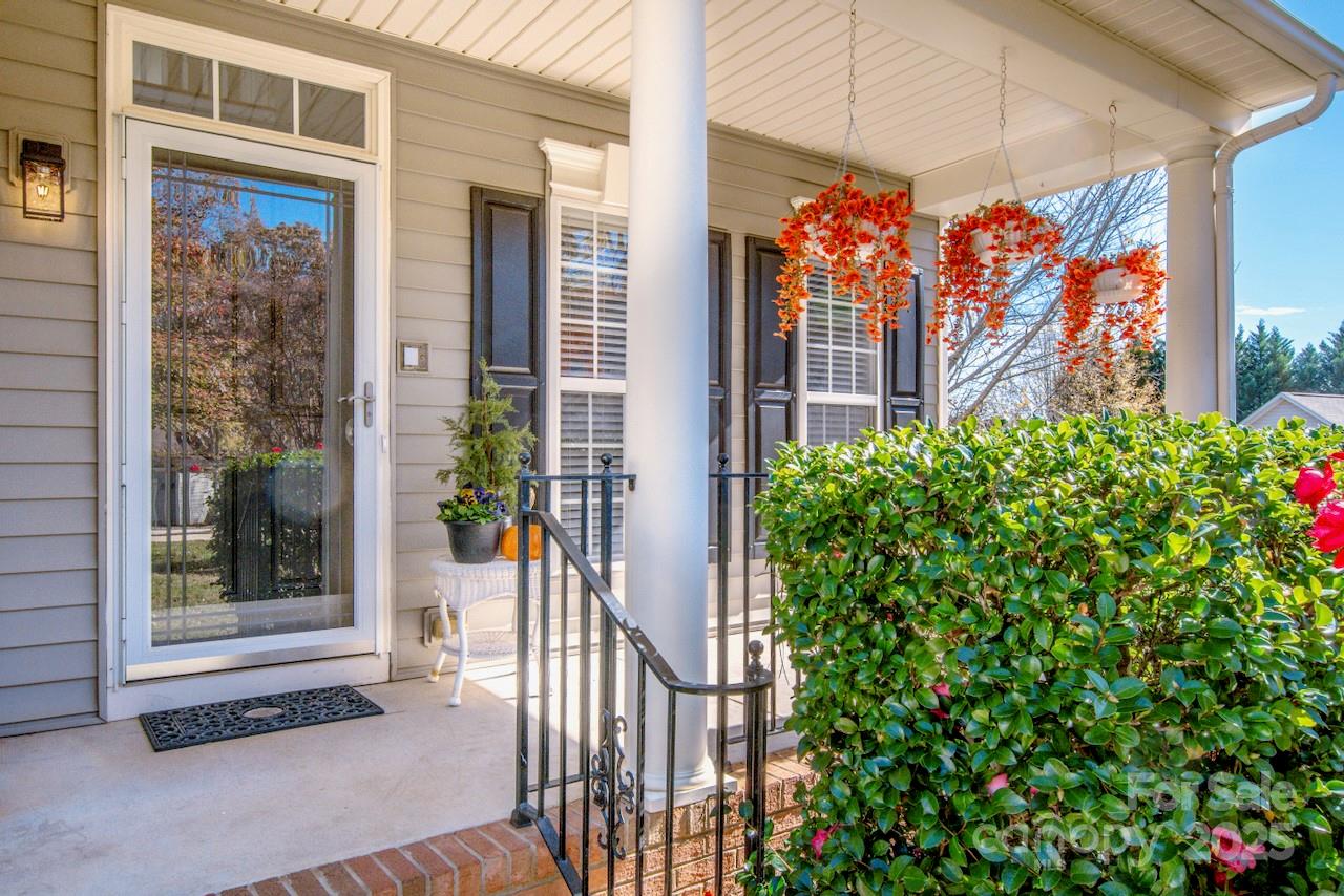 2344 Smith Cove Road