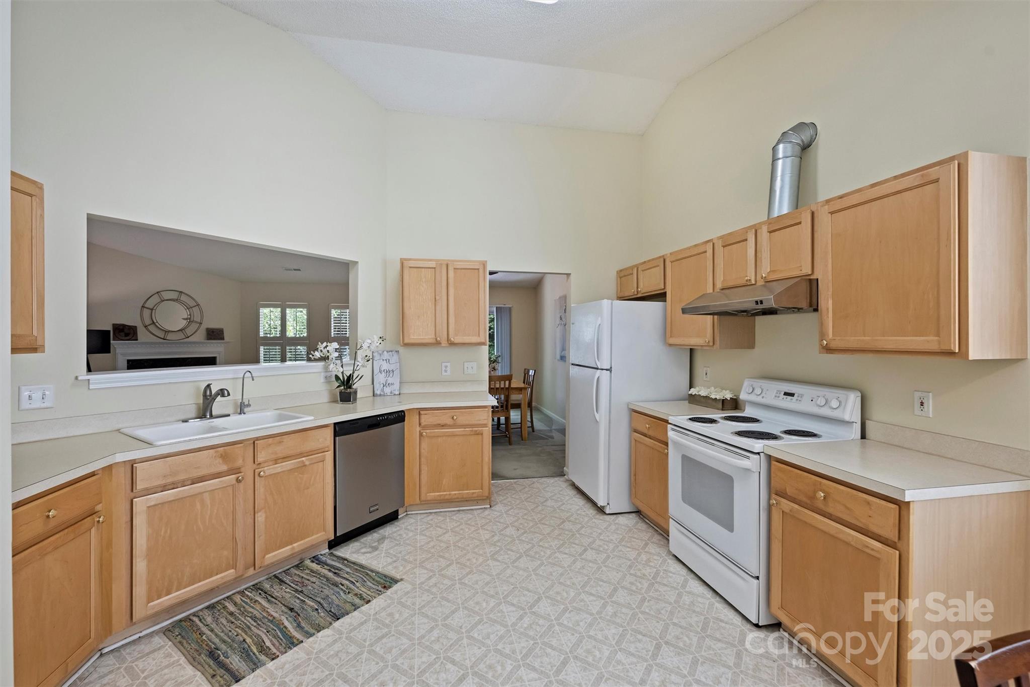 8612 Cedardale Ridge Court