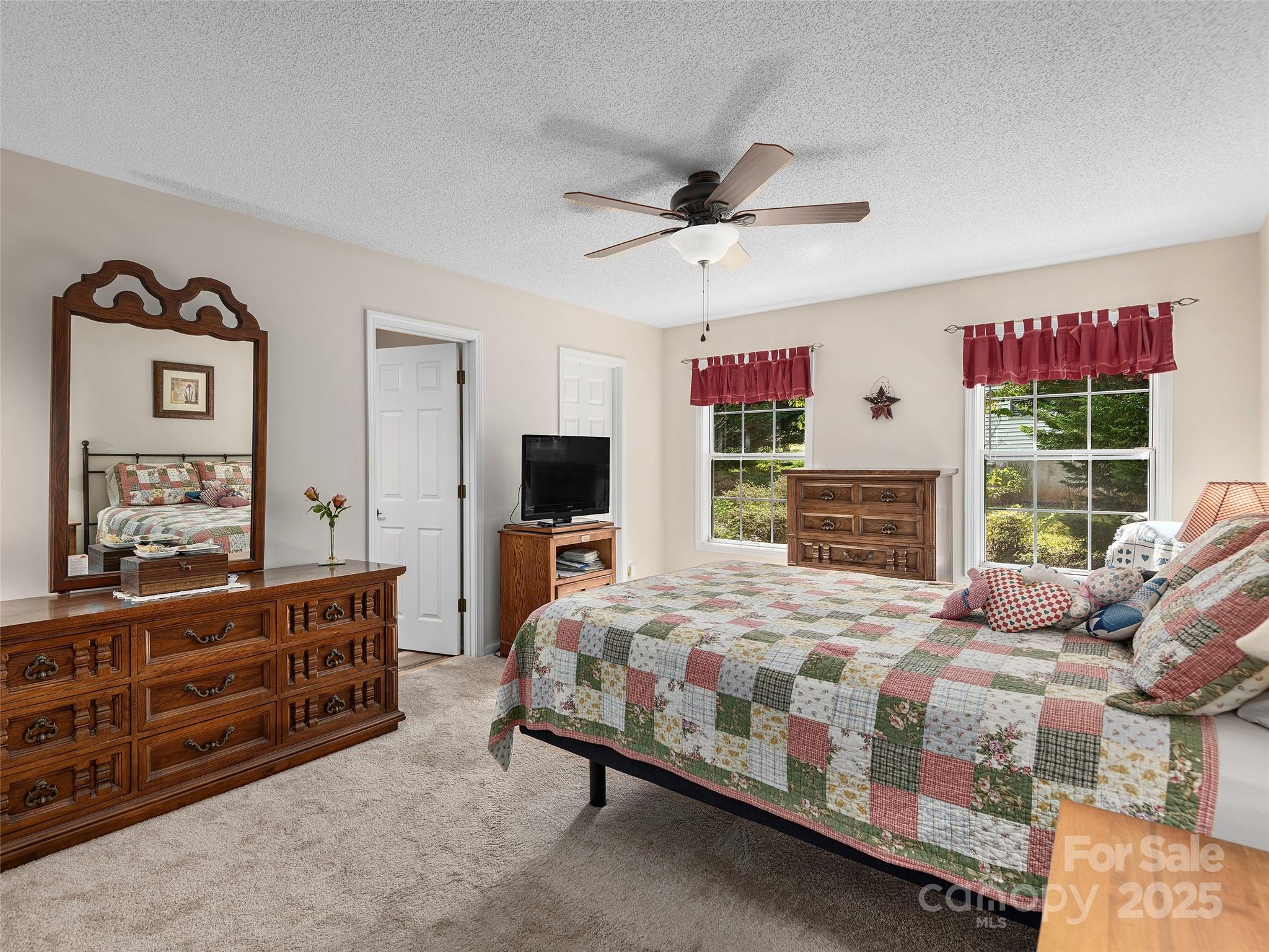 Etowahs Reach - Residential