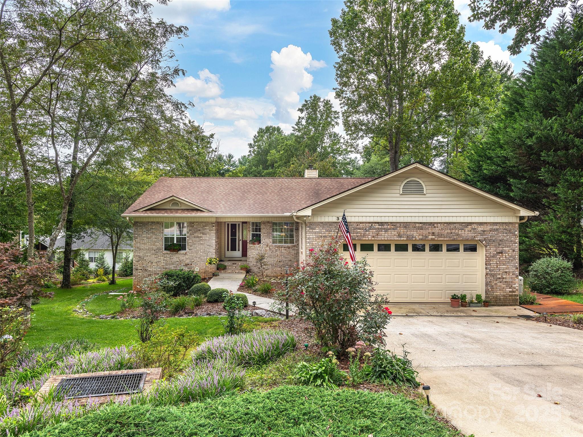 Etowahs Reach - Residential