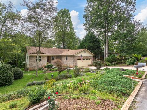 3 Wentworth Court Etowah NC 28729