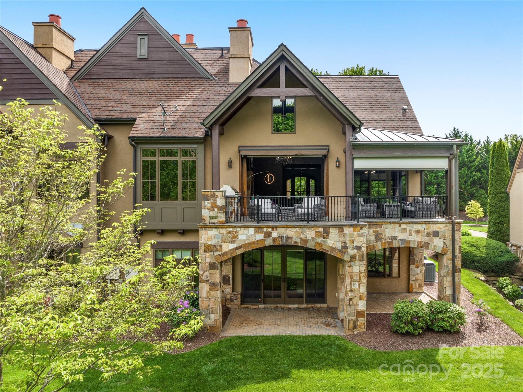 The Cliffs at Walnut Cove - Residential