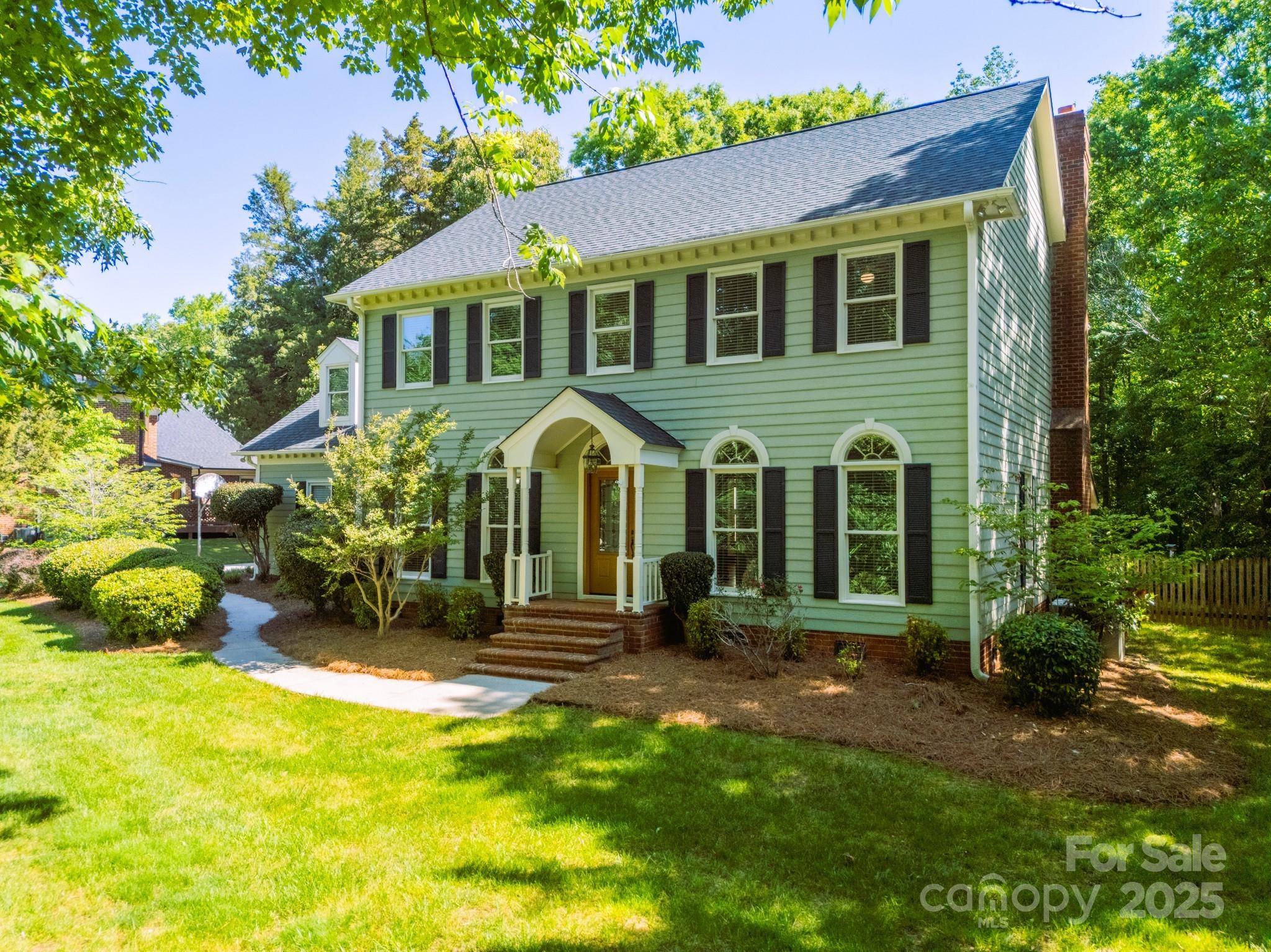 5232 Silchester Lane