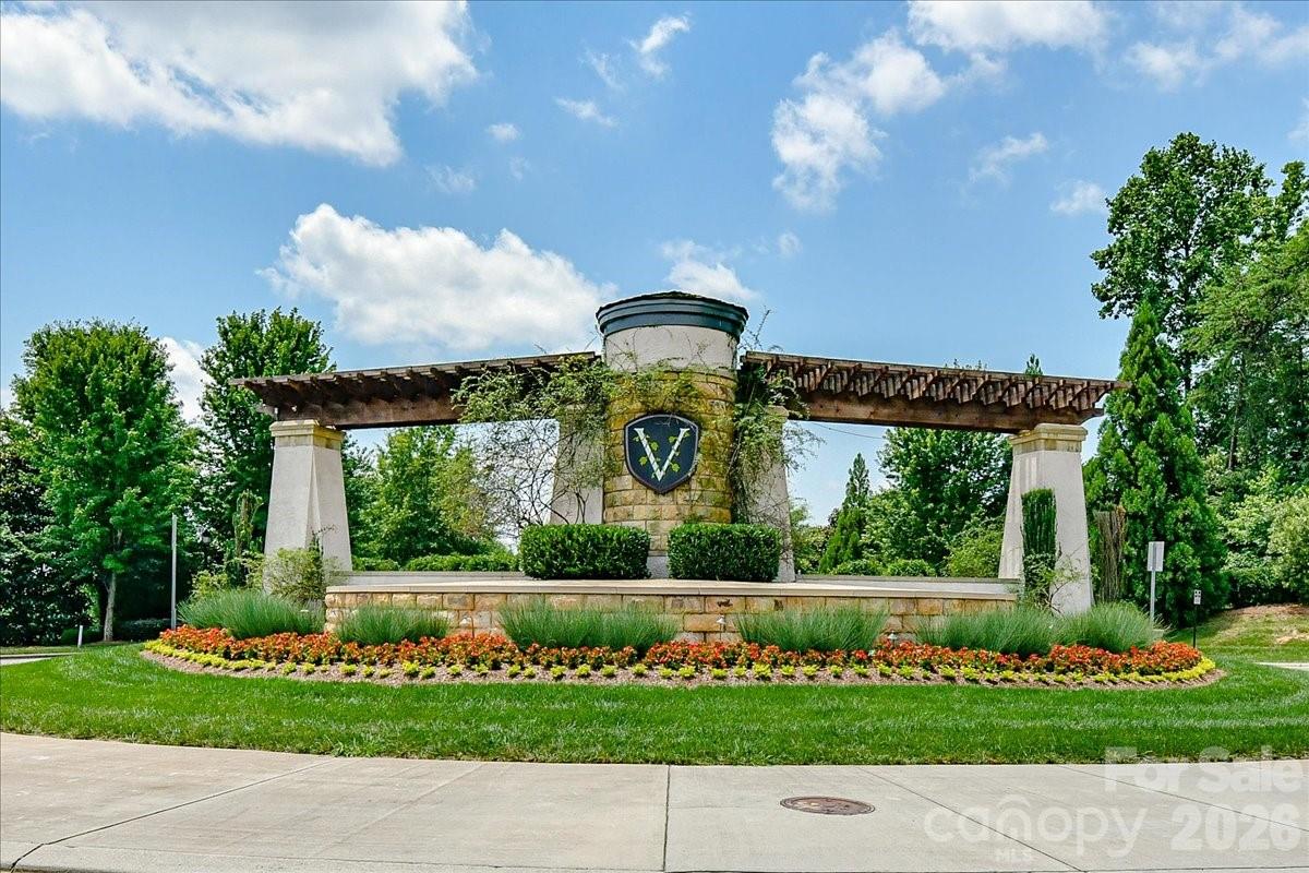 The Vineyards on Lake Wylie - Residential