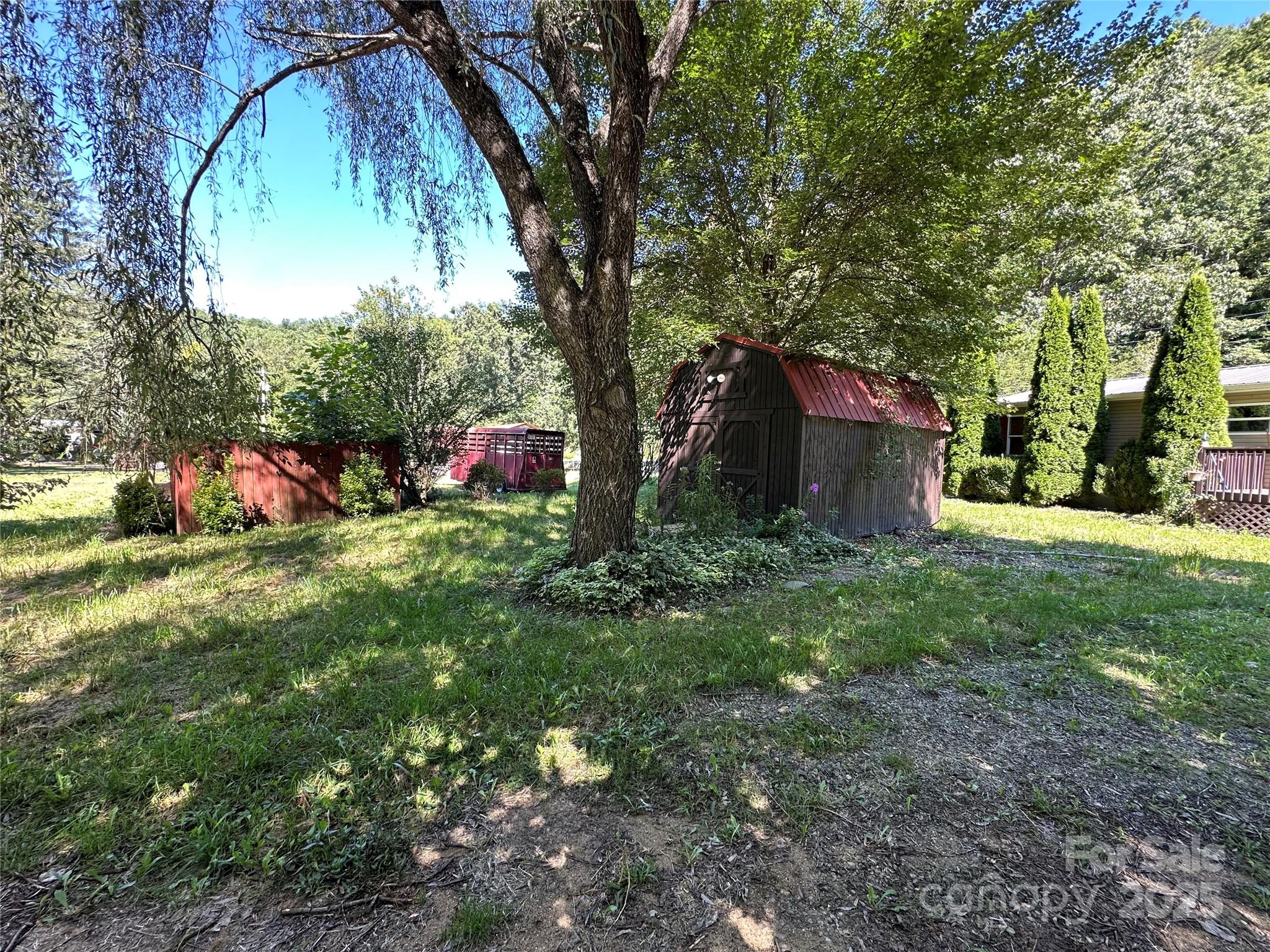 320 Pacer Trail