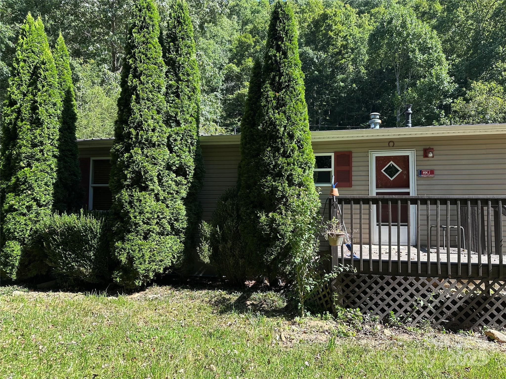 320 Pacer Trail