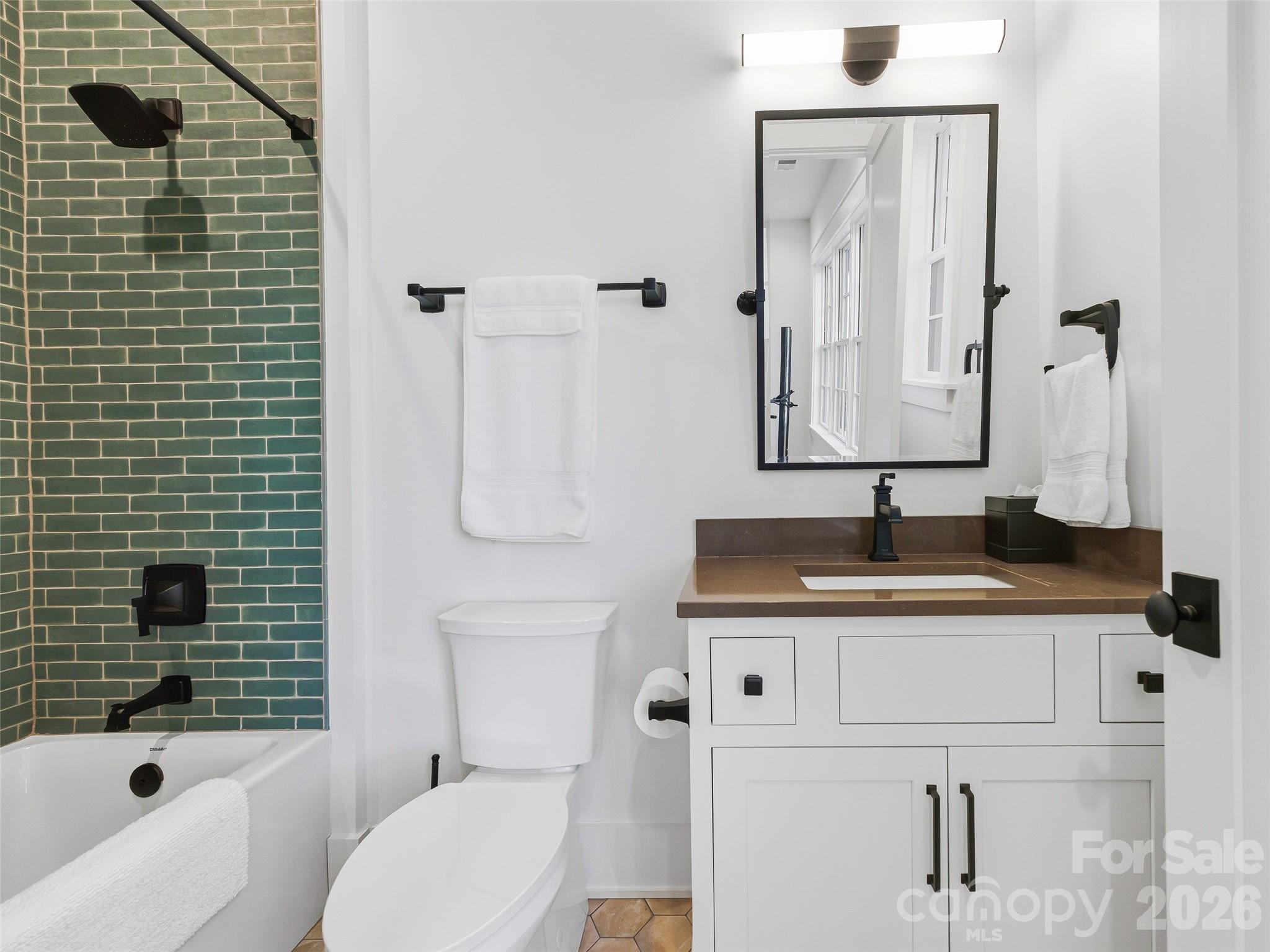 Falcon Ridge at Haw Creek - Residential