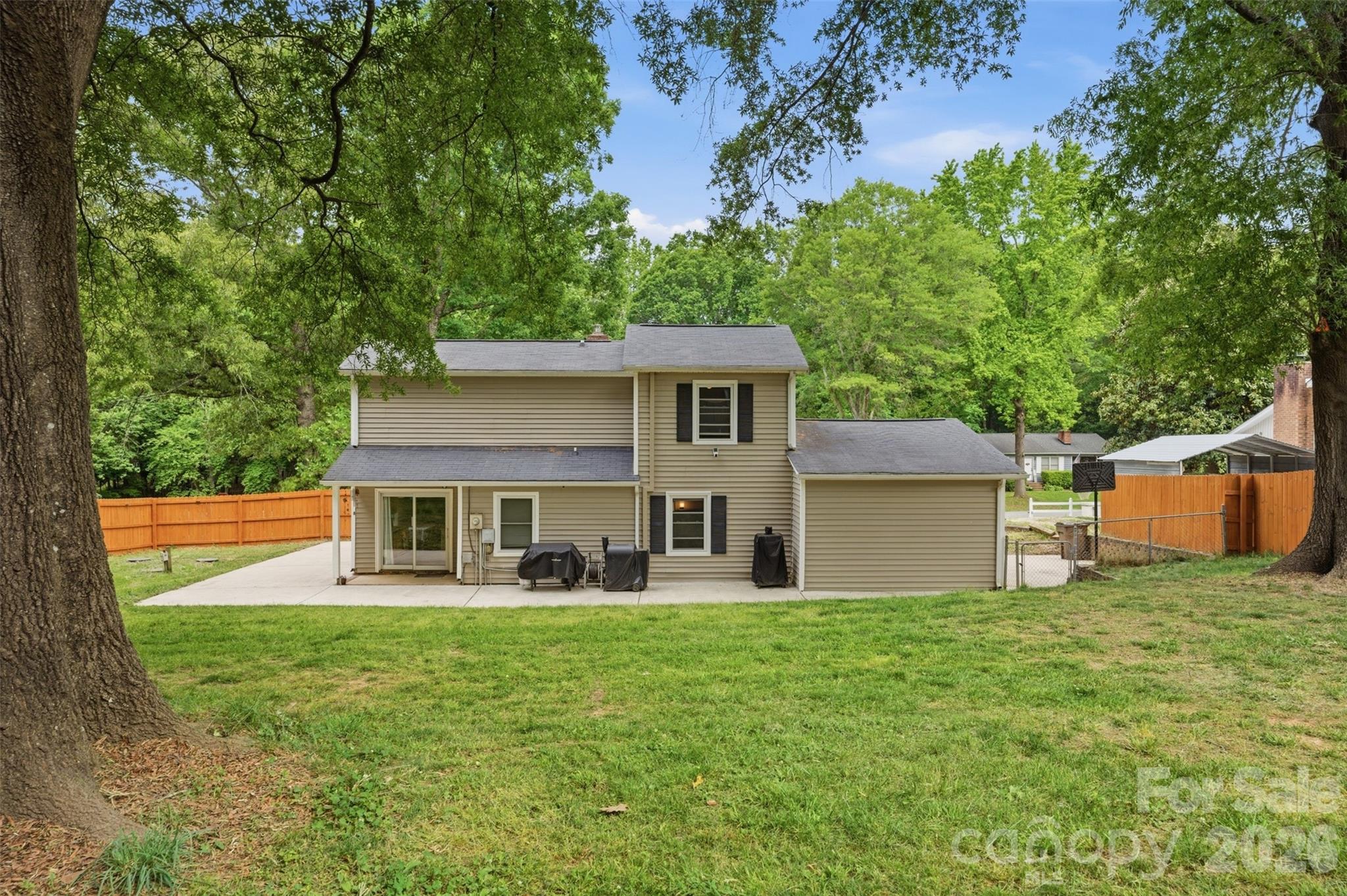 2998 Chestnut Road