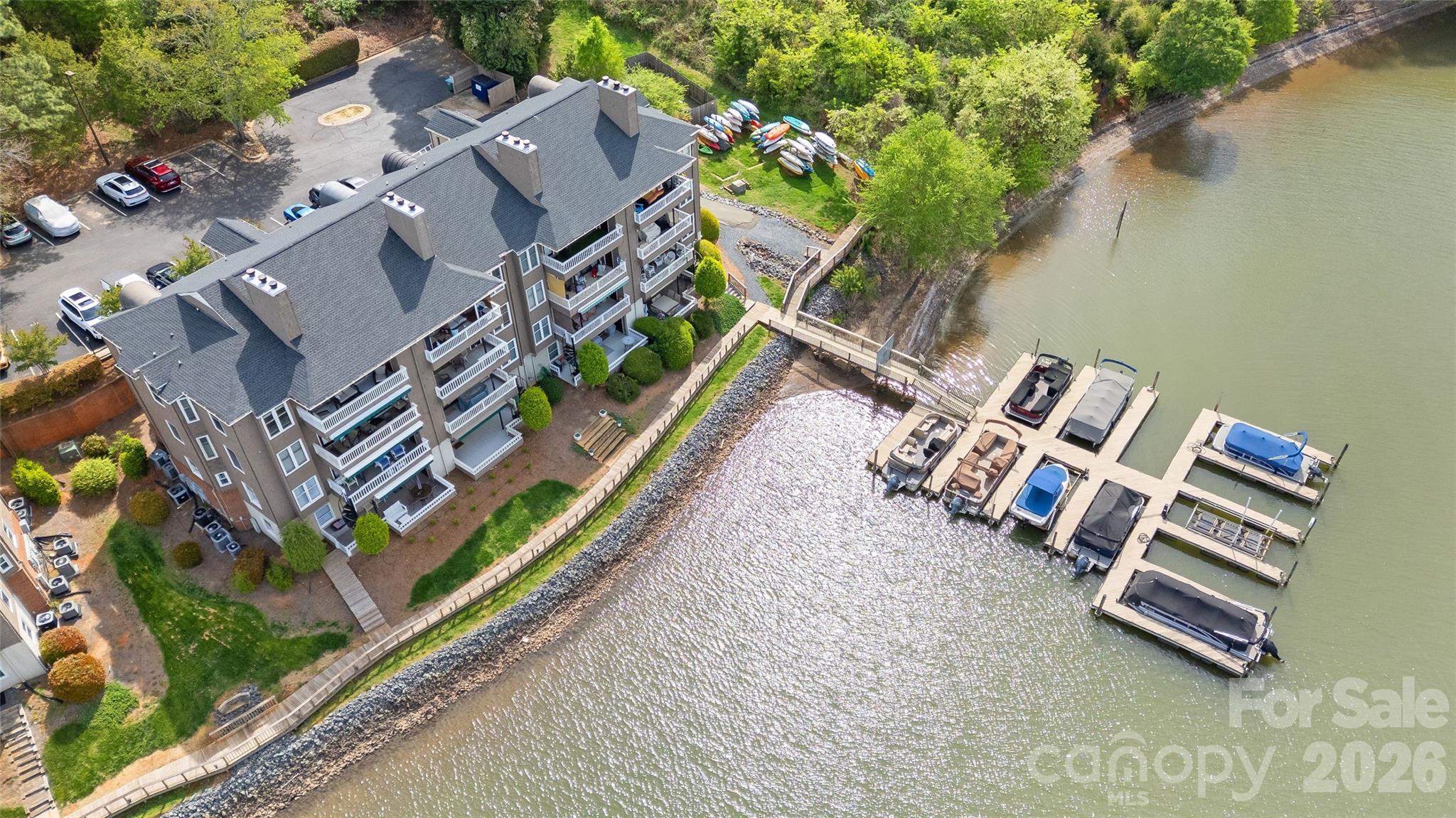 Emerald Point - Residential