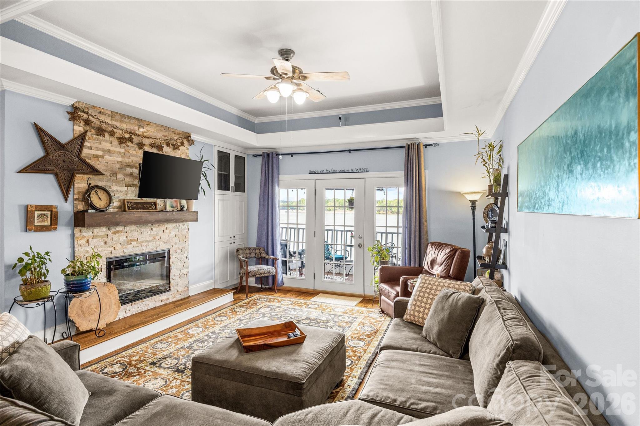 Emerald Point - Residential