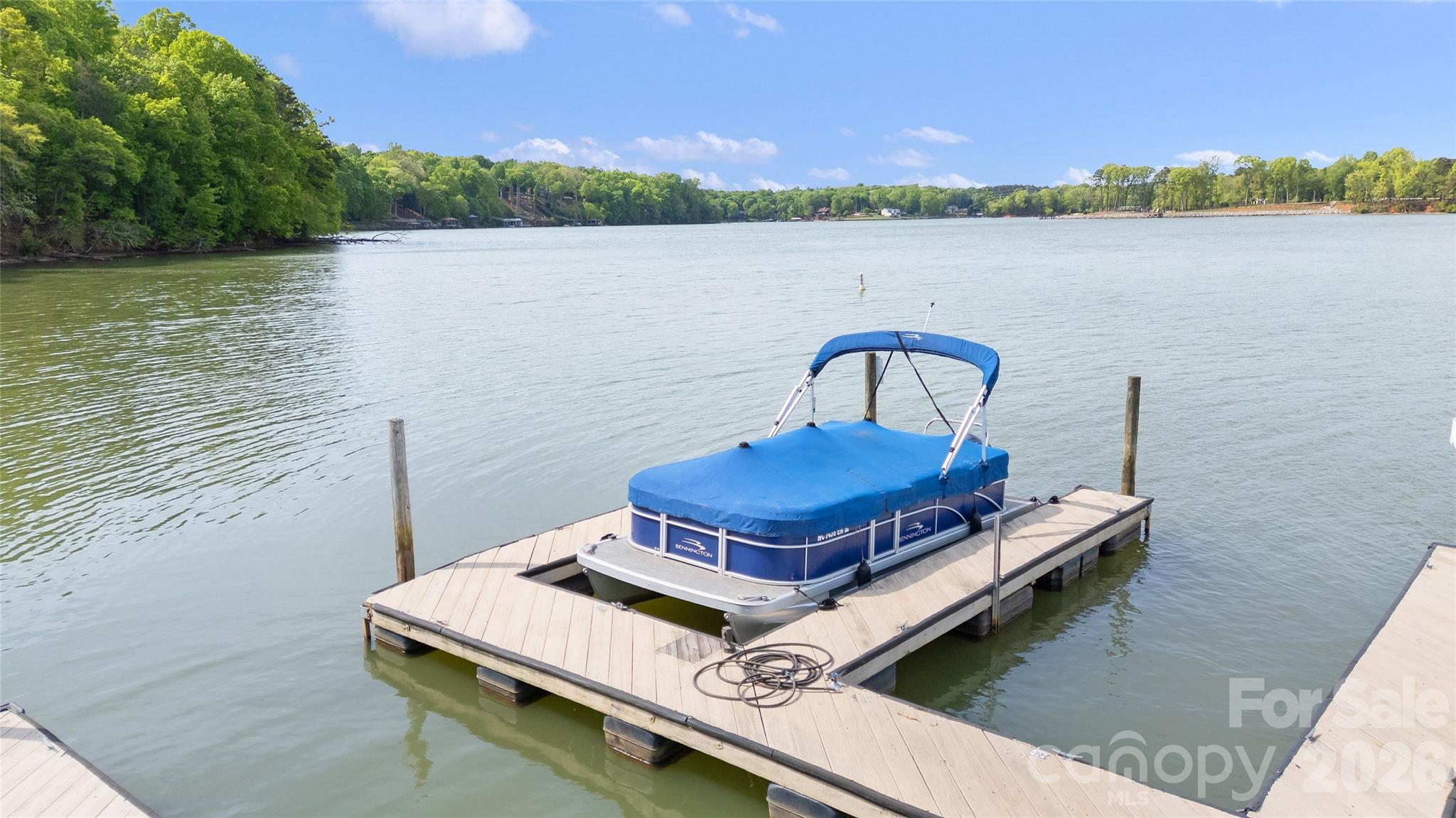 Emerald Point - Residential