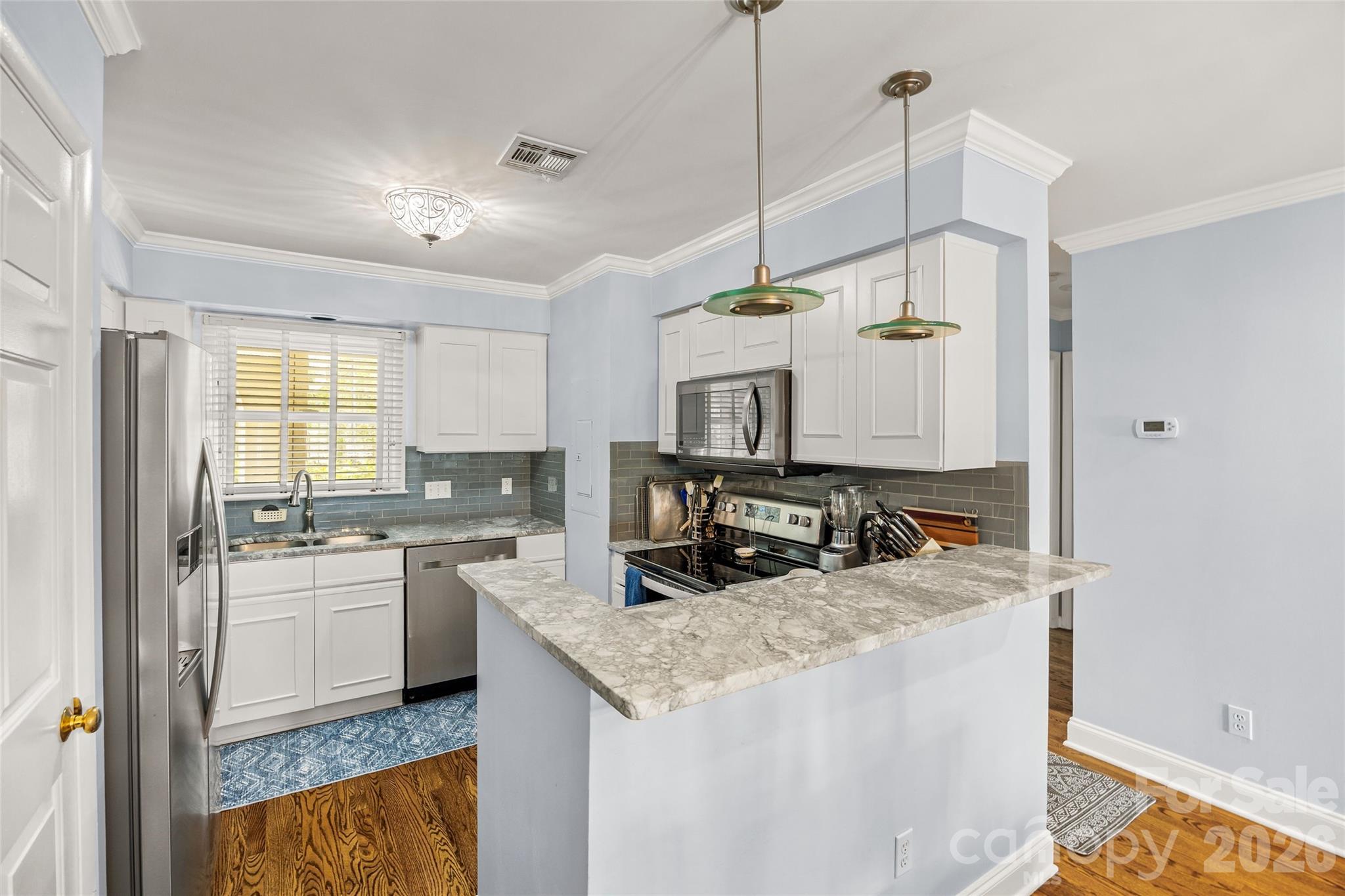 Emerald Point - Residential