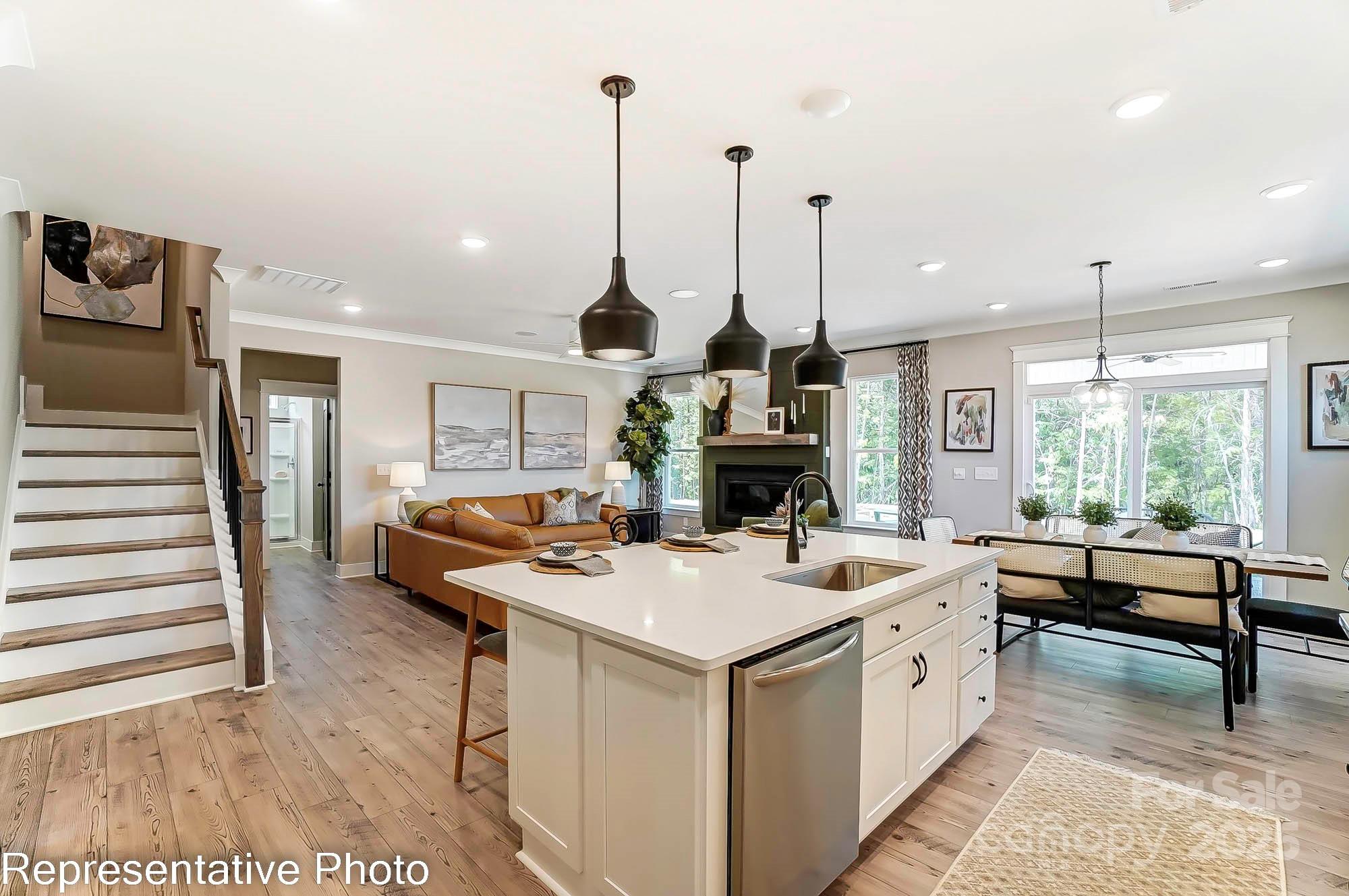 5124 Heathland Drive 78