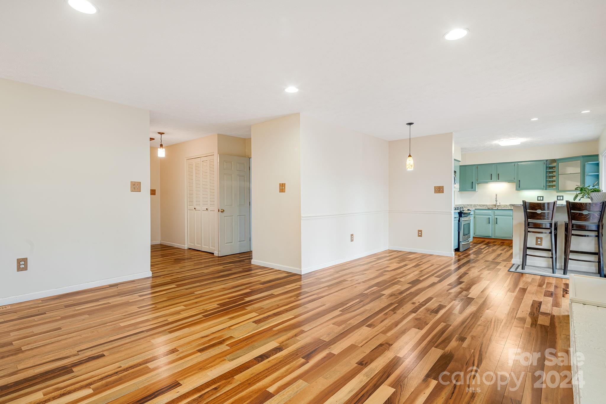 Botany Woods - Residential