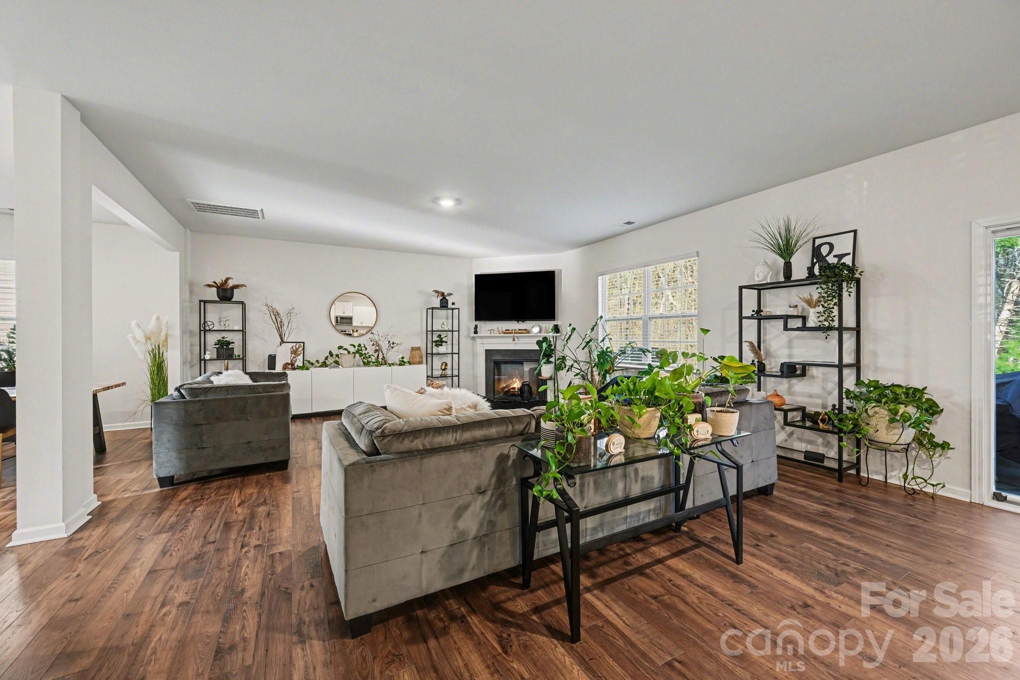 Crossroads - Residential