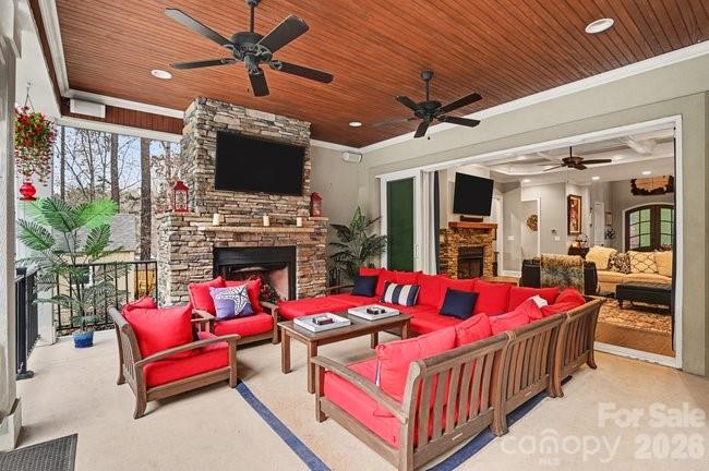 300 Old Hickory Court