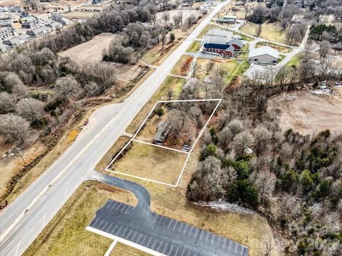 Photo of 2635 Concord Highway, Monroe, NC 28110 (MLS # 4341268)