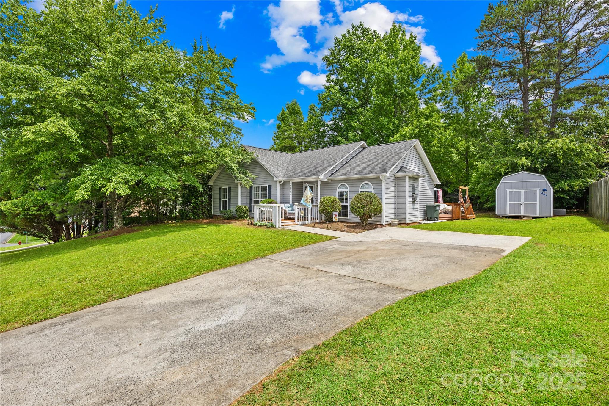 2490 Hawk Ridge Drive