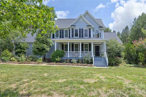Photo of 100 Fairmont Place, Hillsborough, NC 27278 (MLS # 4399978)