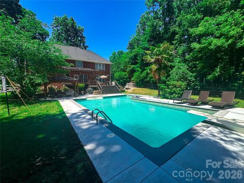 Photo of 1321 Yellowood Court, Rock Hill, SC 29732 (MLS # 4384132)