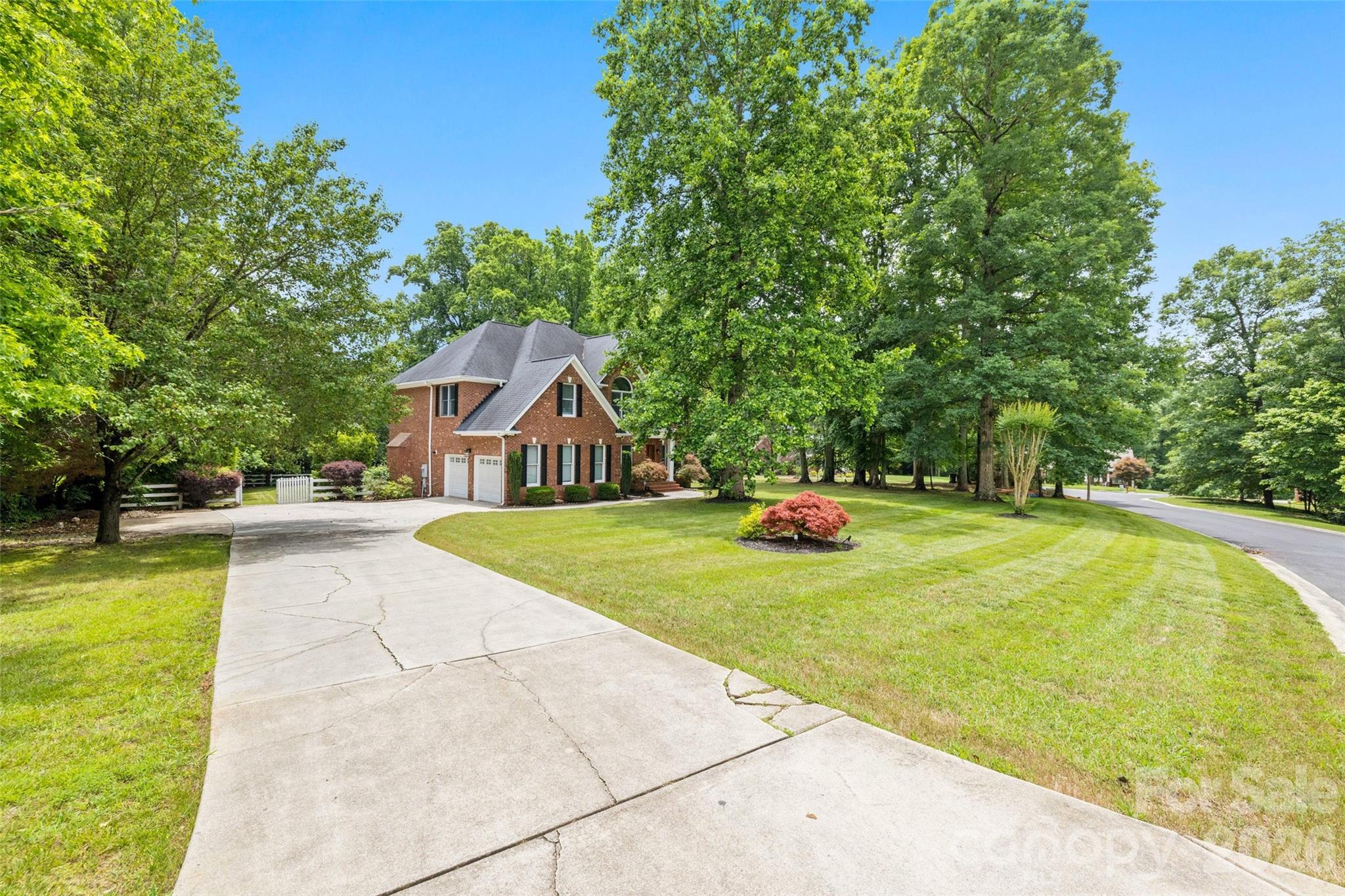 Miller Pond - Residential