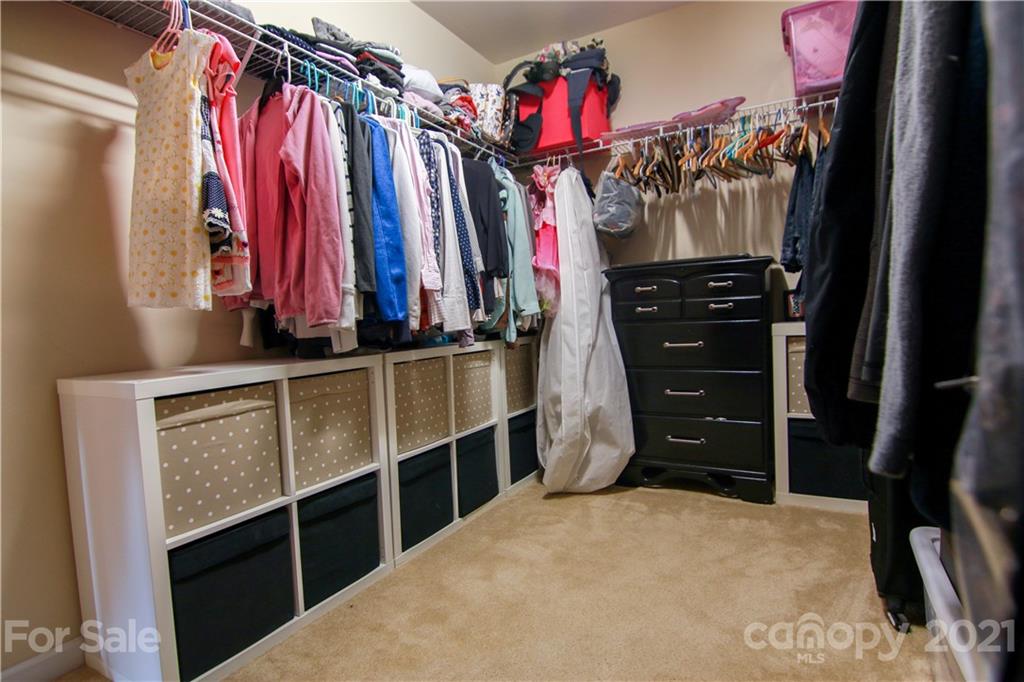 Brandon Oaks - Residential