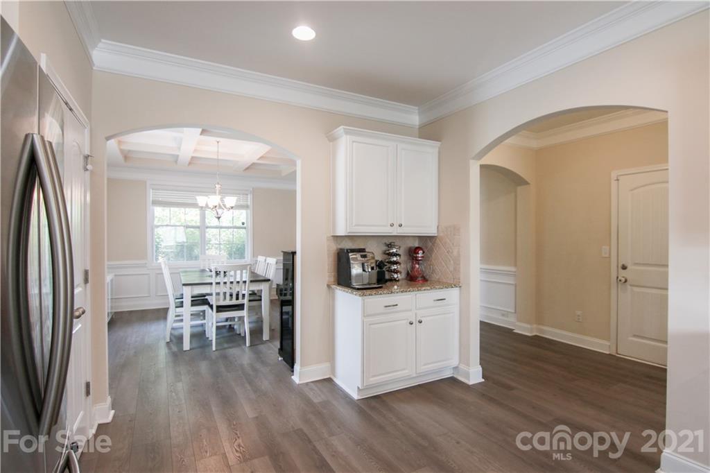 Brandon Oaks - Residential