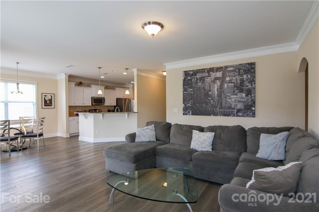 Brandon Oaks - Residential