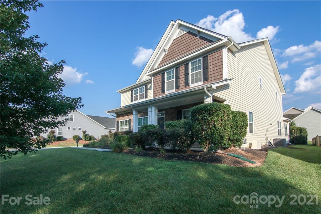 Brandon Oaks - Residential