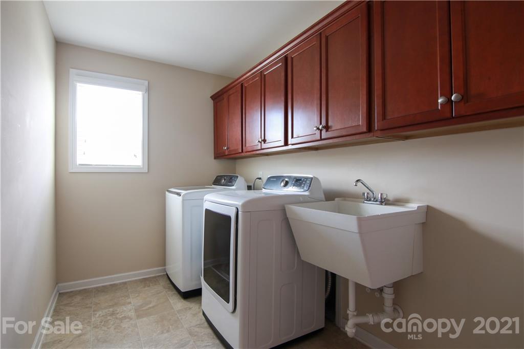 Brandon Oaks - Residential