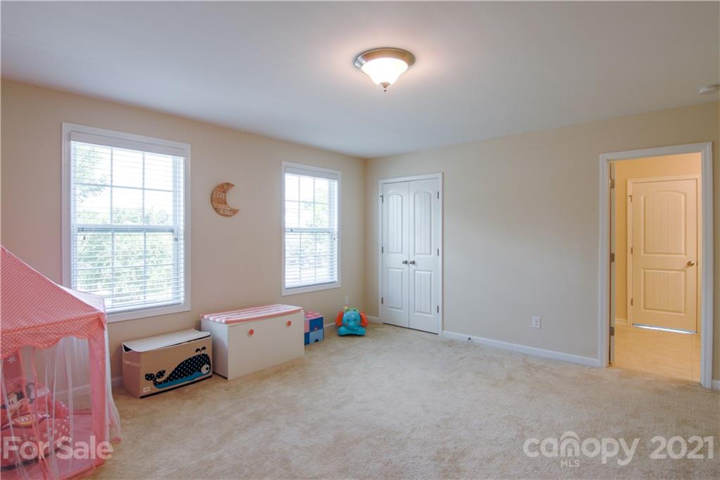 Brandon Oaks - Residential