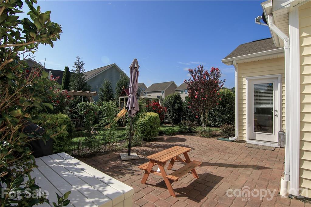 Brandon Oaks - Residential