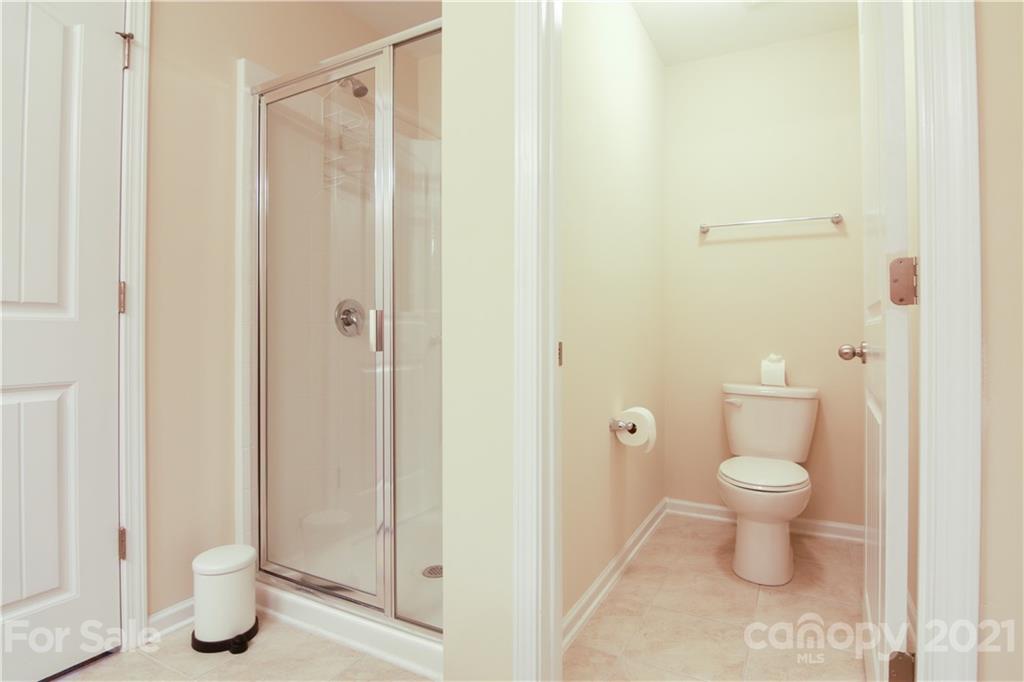 Brandon Oaks - Residential