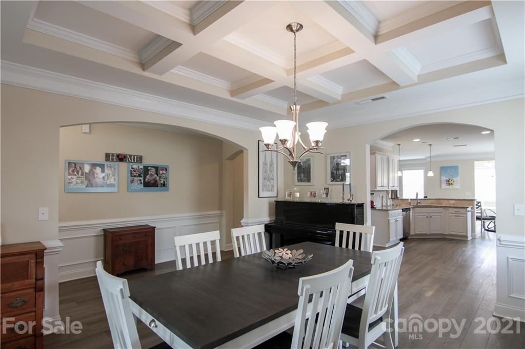 Brandon Oaks - Residential