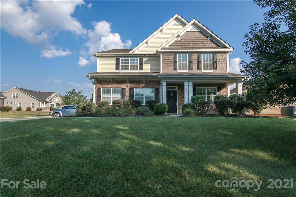 Brandon Oaks - Residential