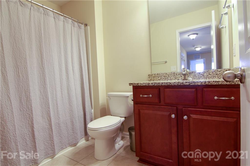 Brandon Oaks - Residential