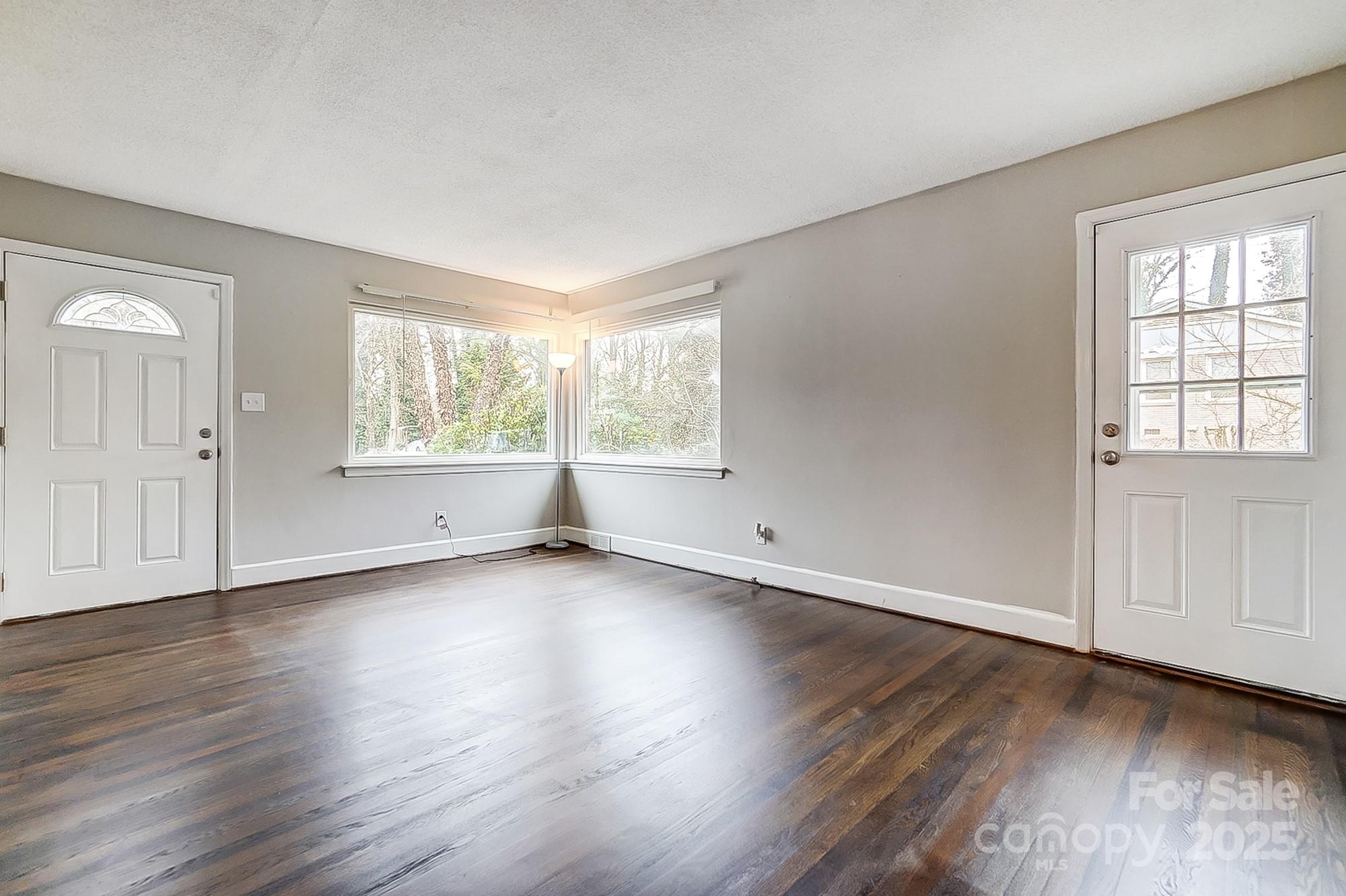 2504 Juniper Drive