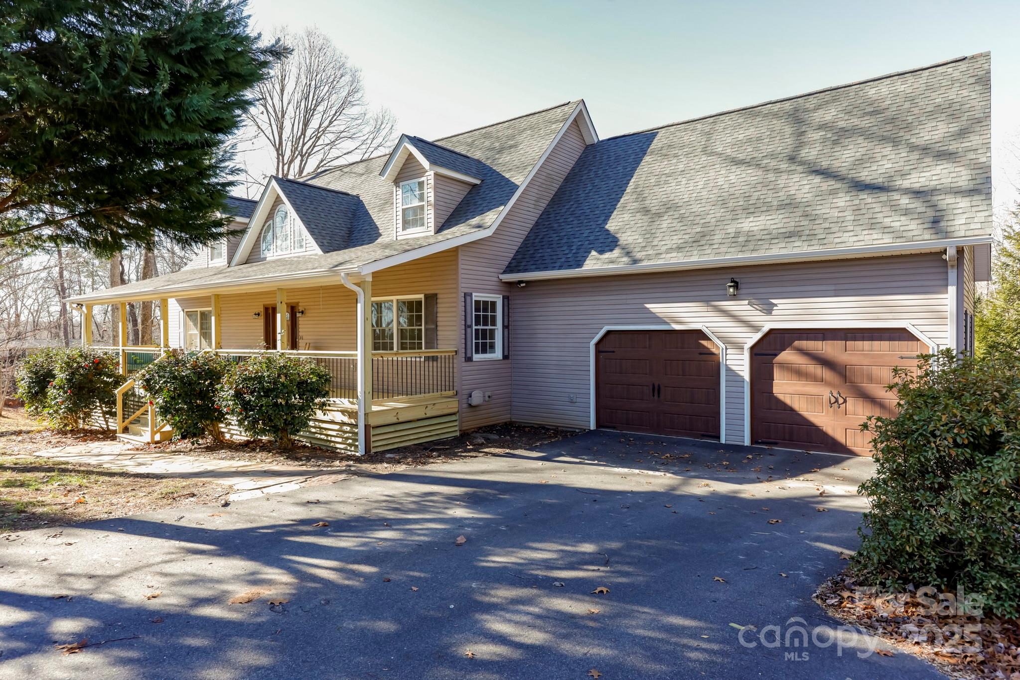 640 Laurel Heights Lane