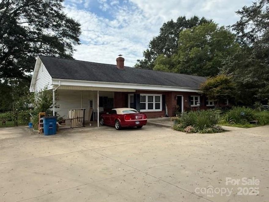 FOR COMPS ONLY
3 Bedroom 2 Bath Brick Ranch with double carport, rear fenced yard, storage building, nicely landscaped, stone fire pit.