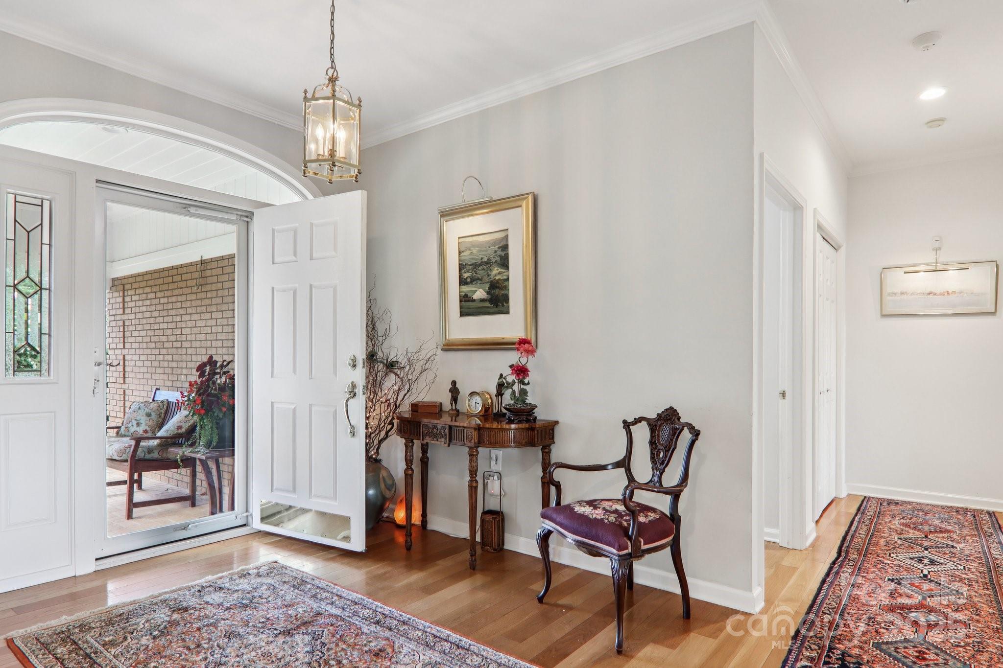 18 Thornapple Drive