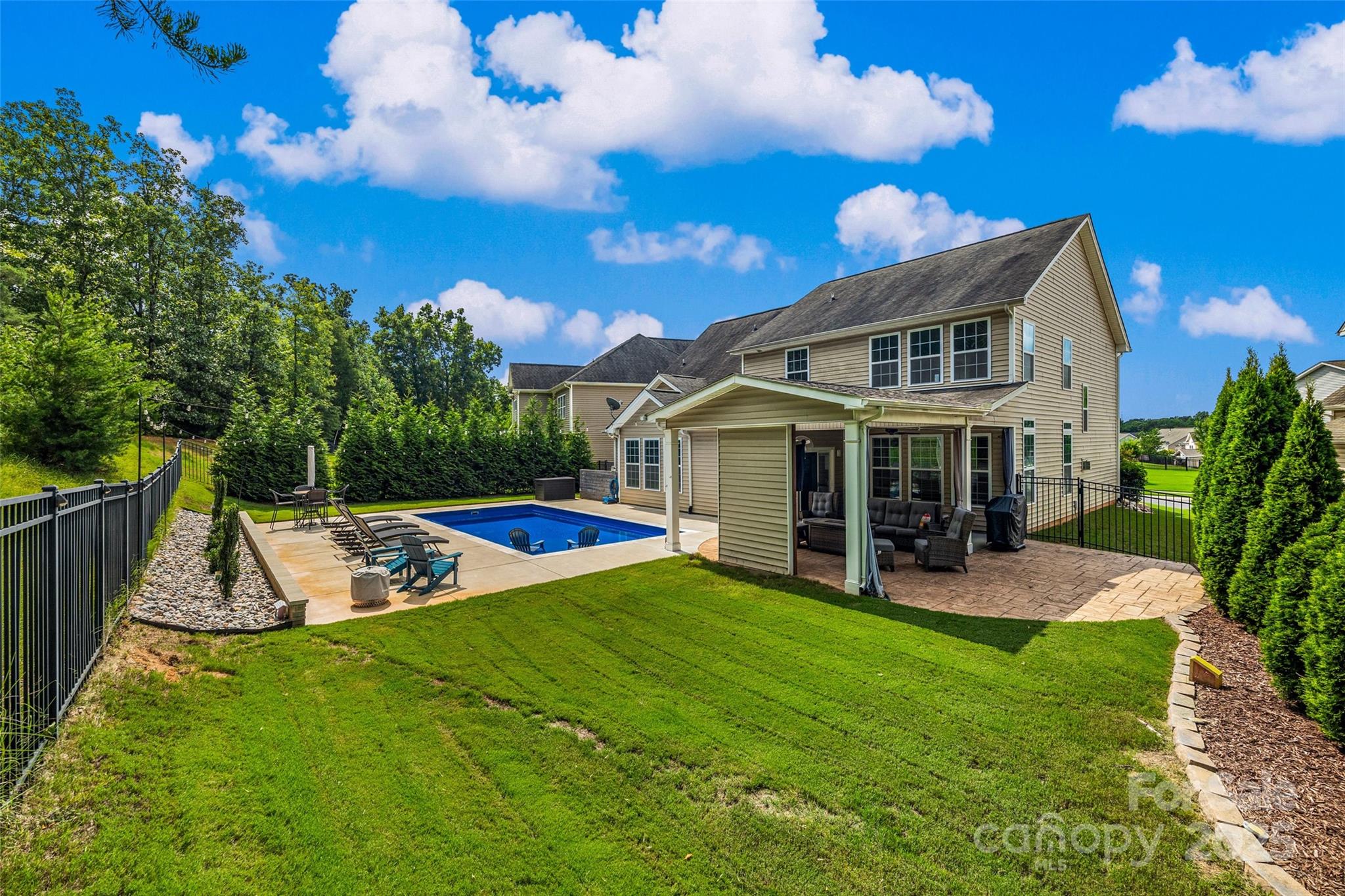 Lake Ridge - Residential