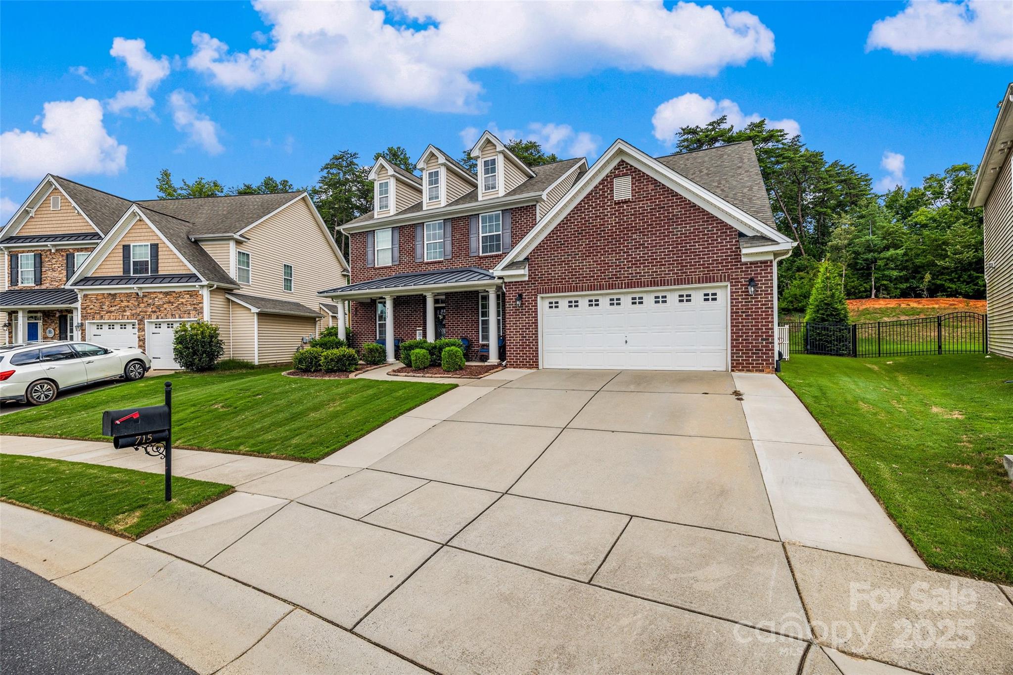 Lake Ridge - Residential