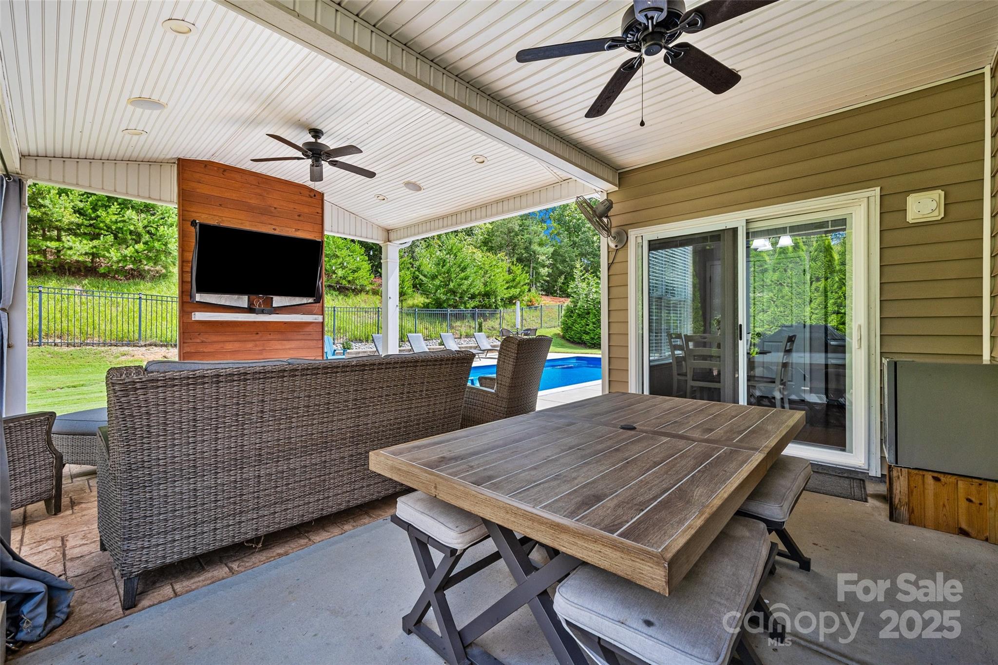 Lake Ridge - Residential