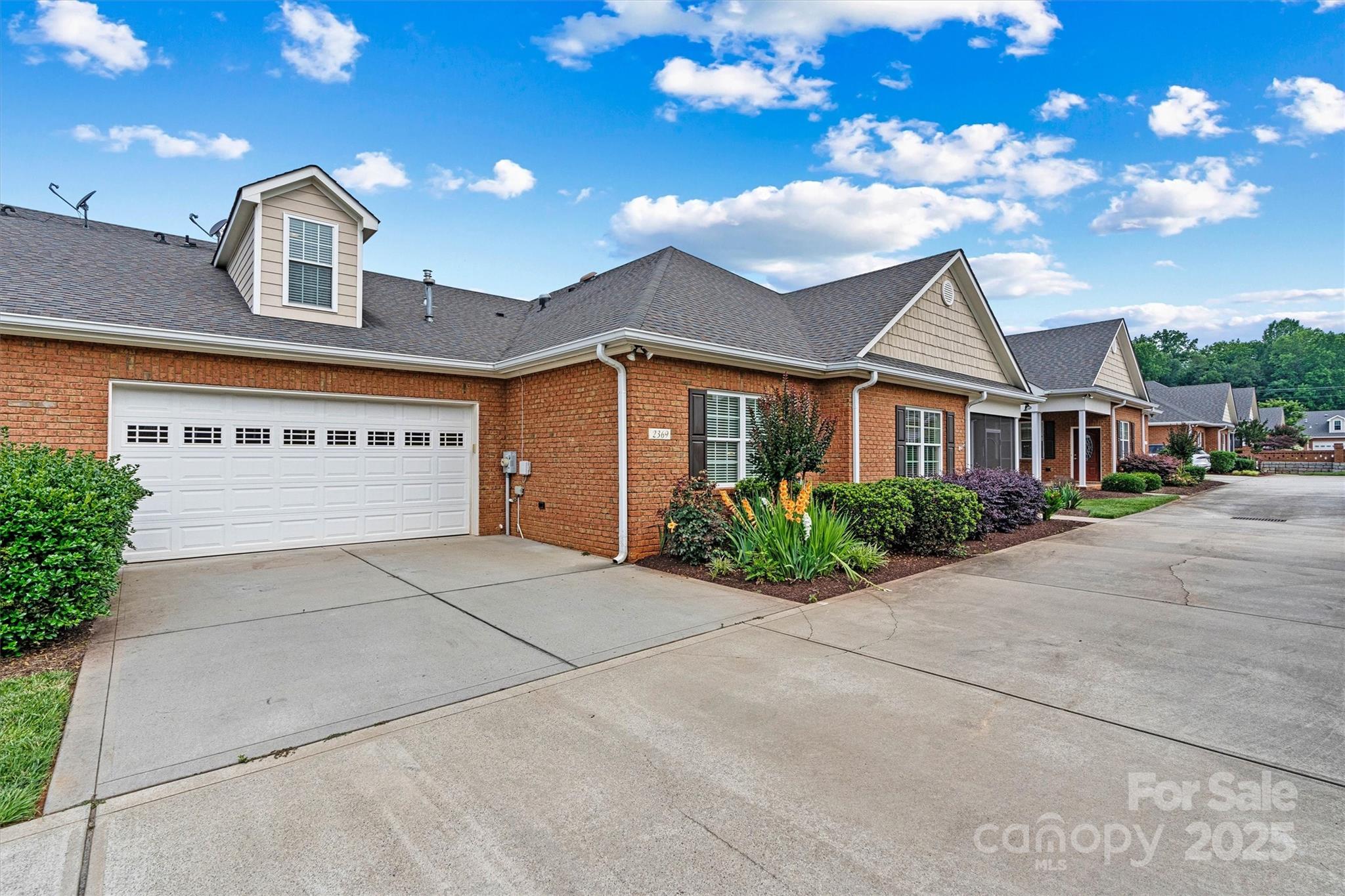 2369 Stardust Court