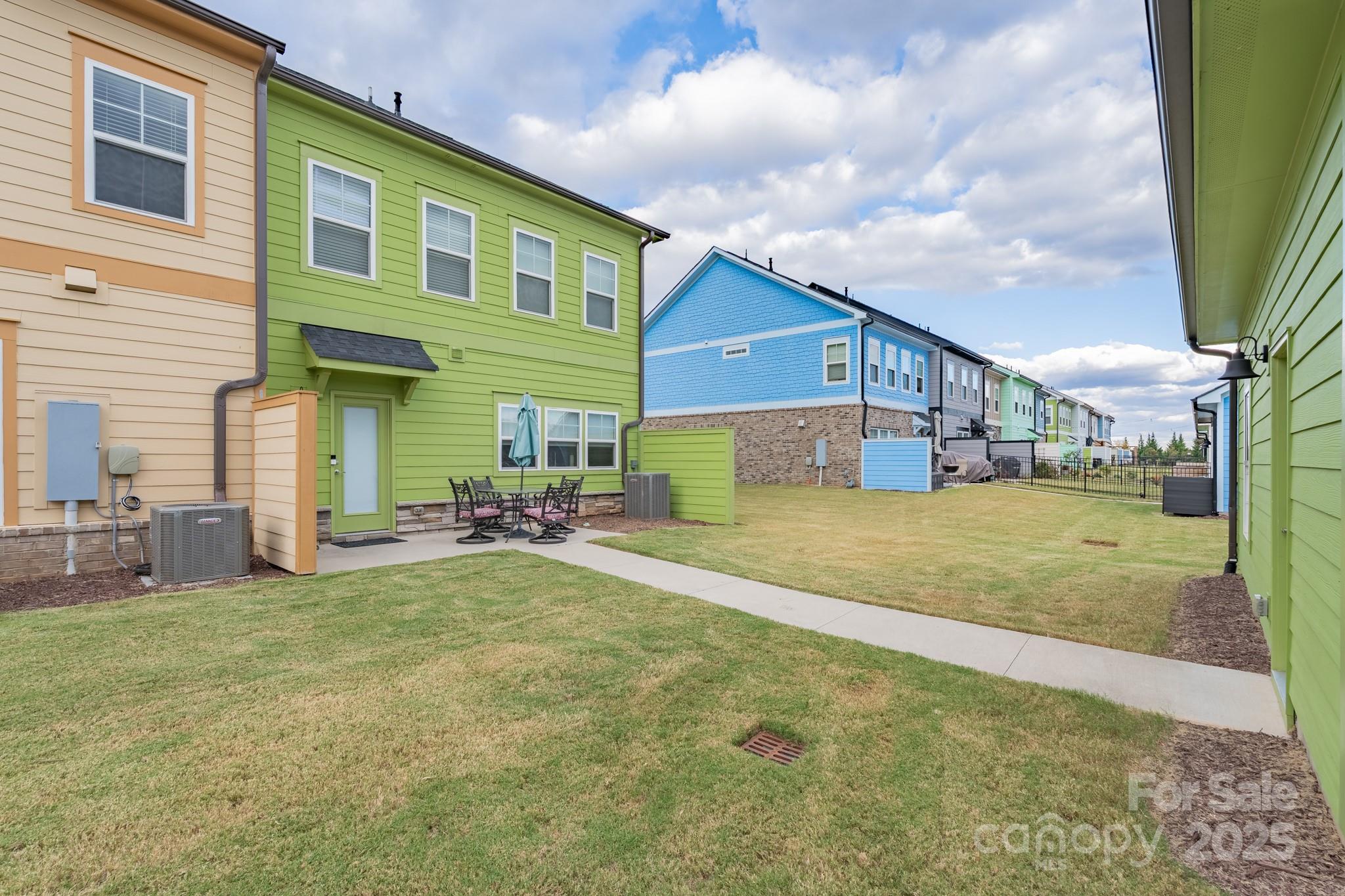 Riverwalk - Residential