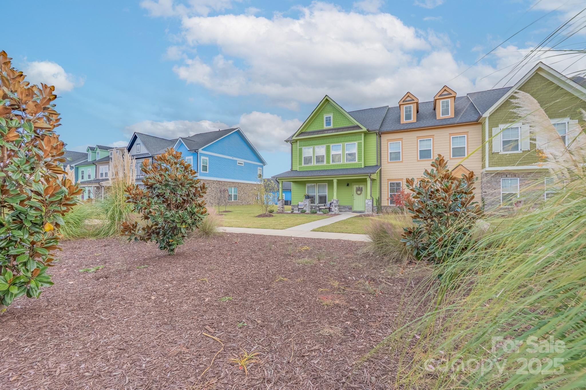 Riverwalk - Residential